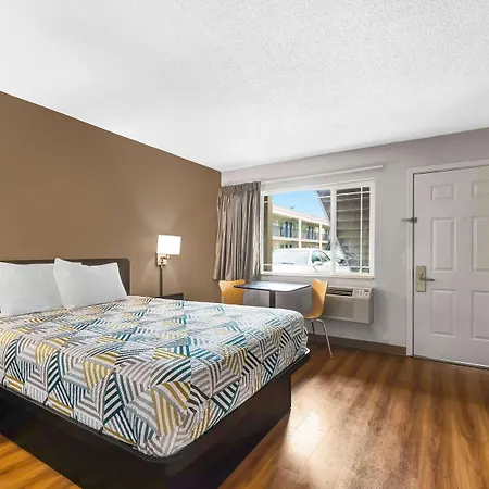 Motel 6 - Motel 6 Portland, Or - Downtown-3